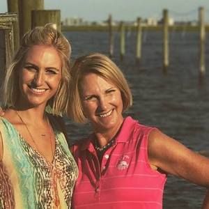 Meet your Posher, Suzanne